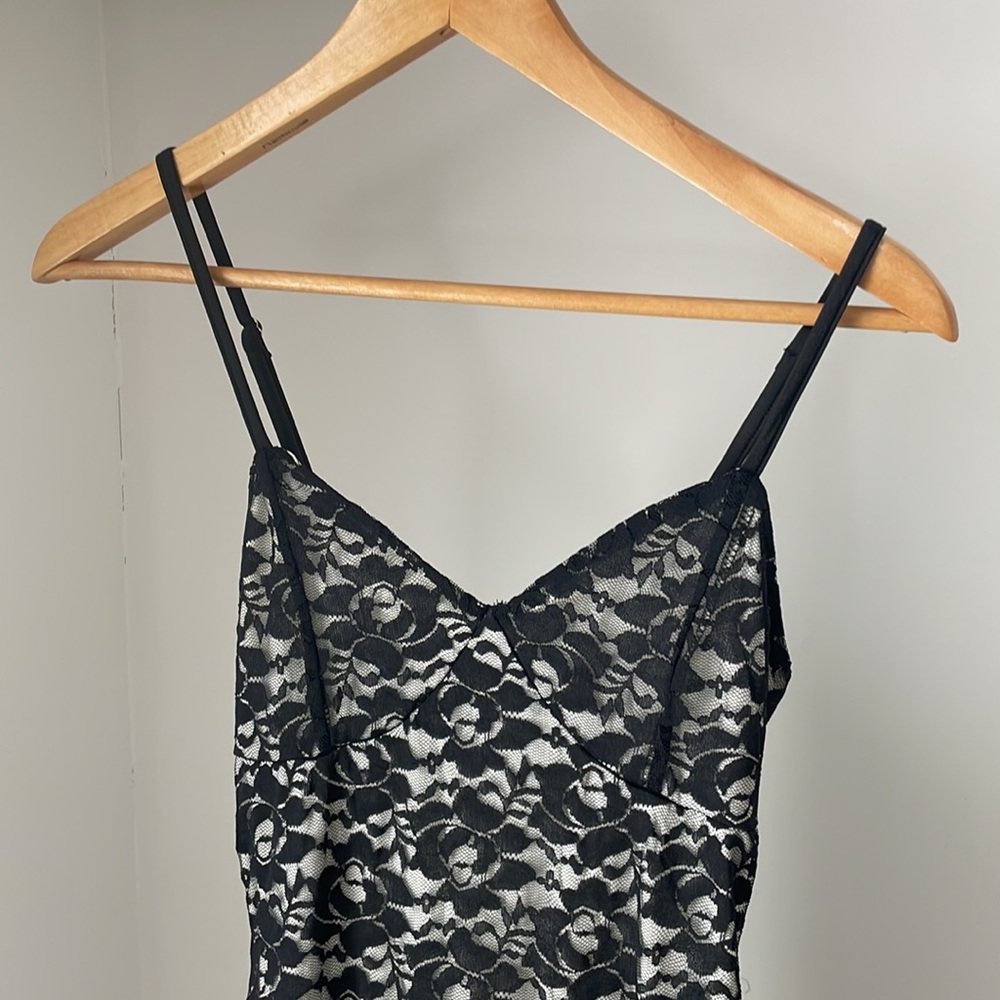 Lemalaya Small Black Lace Spaghetti Strap Dress - Picture 5 of 6